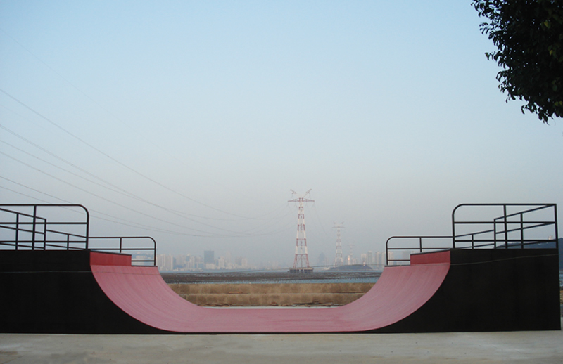福建省廈門市海滄灣公園極限運(yùn)動場 （中型U形槽）